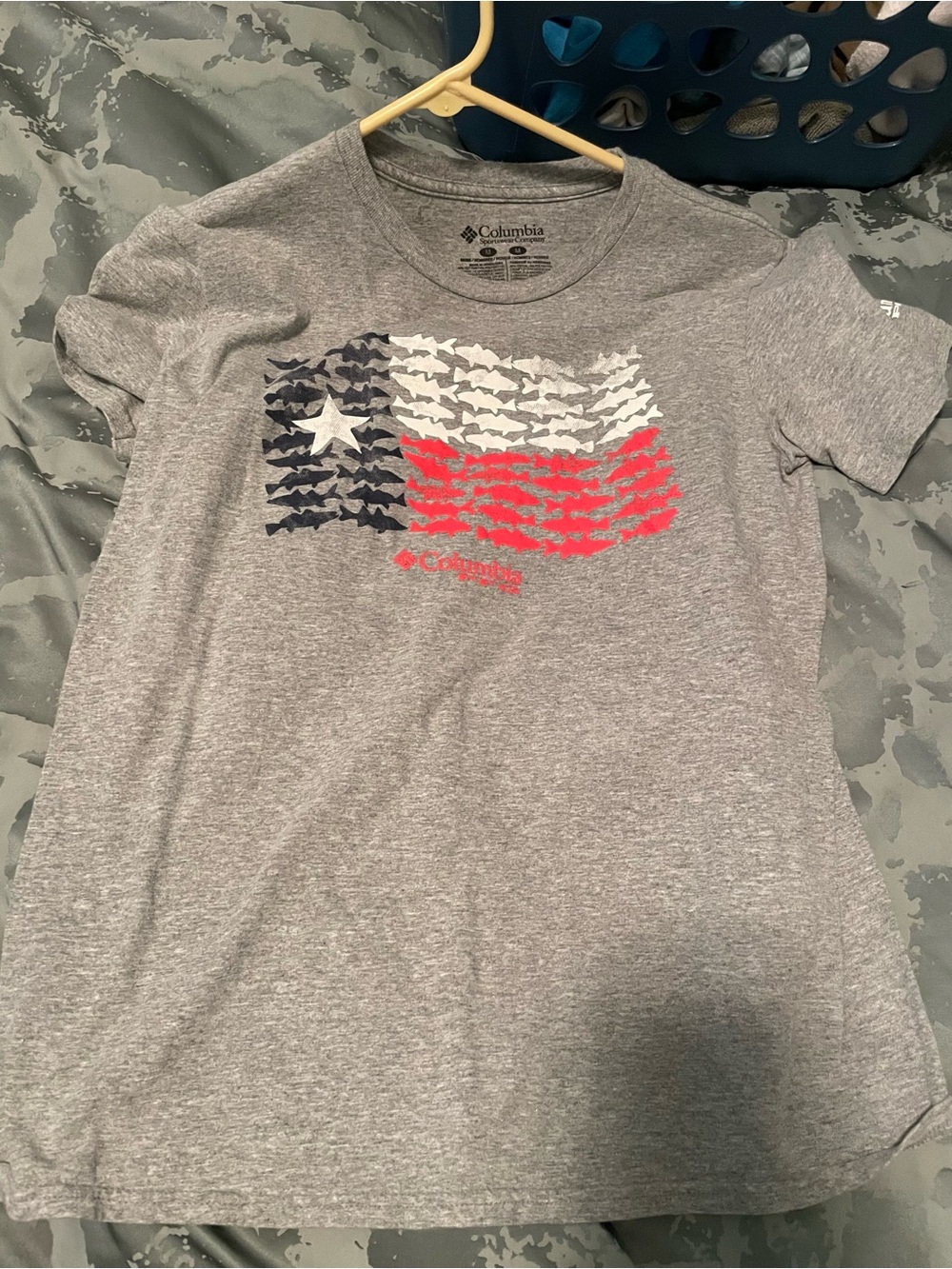Columbia Gray Short Sleeve Tee with Red White and Navy Fish Flag Graphic